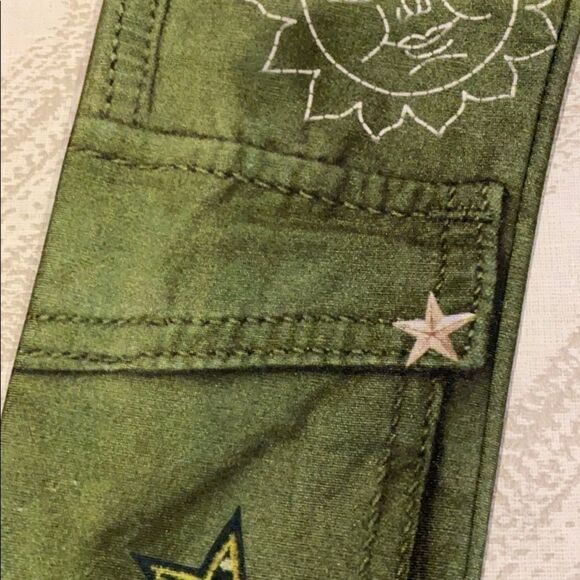 Terez Little Girls Army Green Cargo Print Leggings - Picture 2 of 7